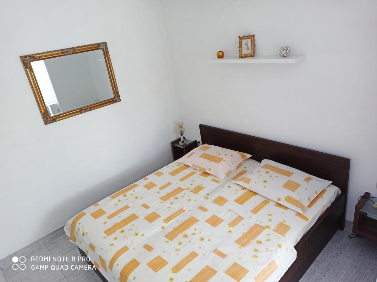Boni02 Apartment Gdinj Екстериор снимка
