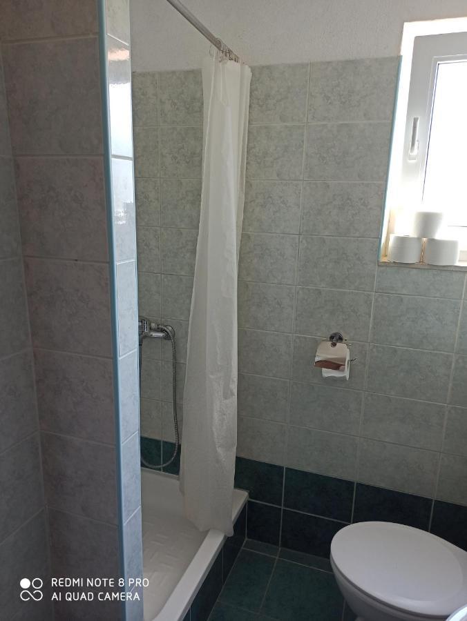Boni02 Apartment Gdinj Екстериор снимка