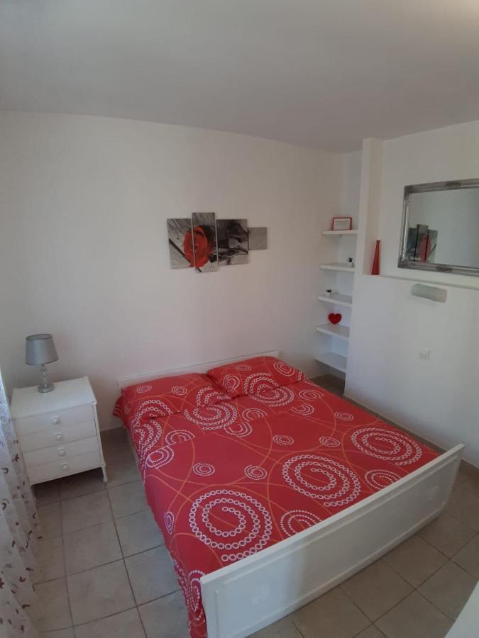 Boni02 Apartment Gdinj Екстериор снимка